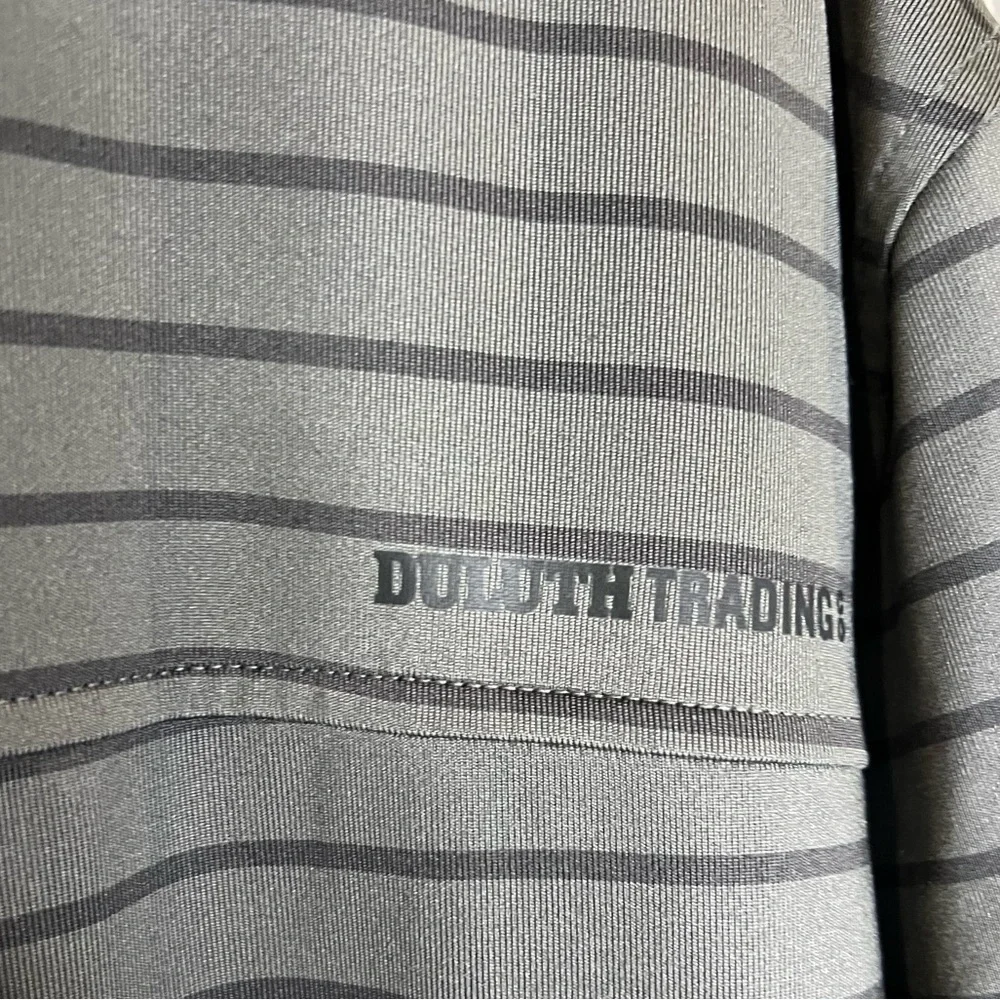 290. Duluth Trading Relaxed Fit Striped Polo Gray/Black L - Picture 4 of 6